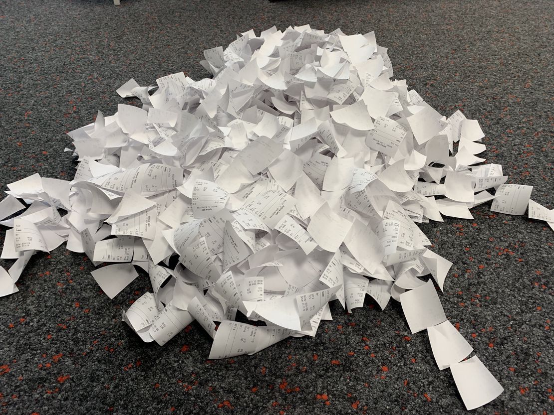 Große Menge an Kassenbelegen 